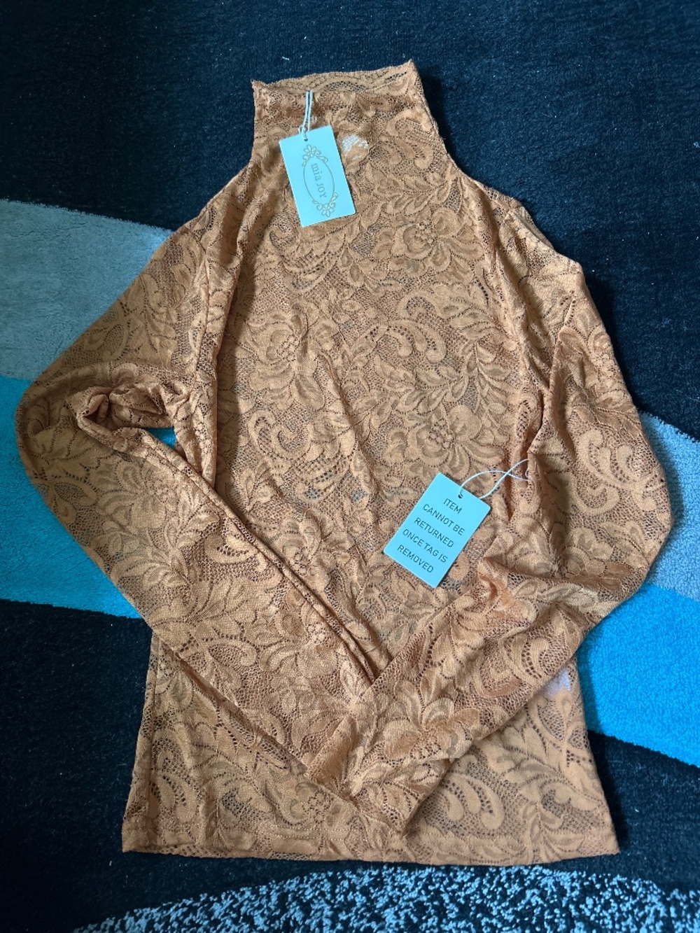 Lace shirt